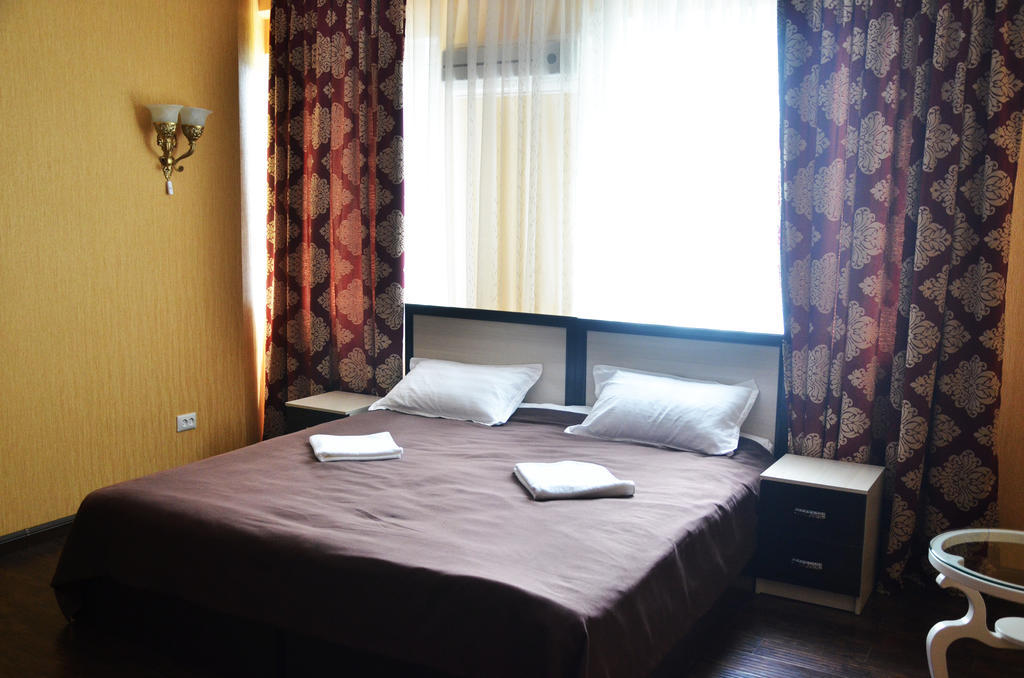 Voyage Hotel Bişkek Oda fotoğraf