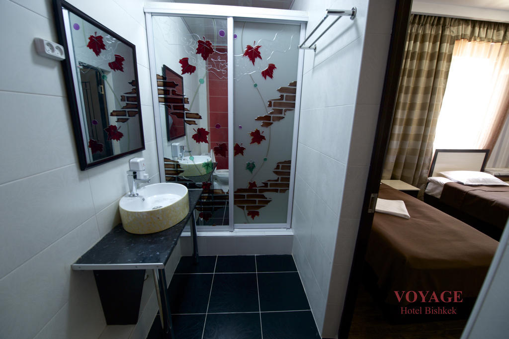Voyage Hotel Bişkek Oda fotoğraf