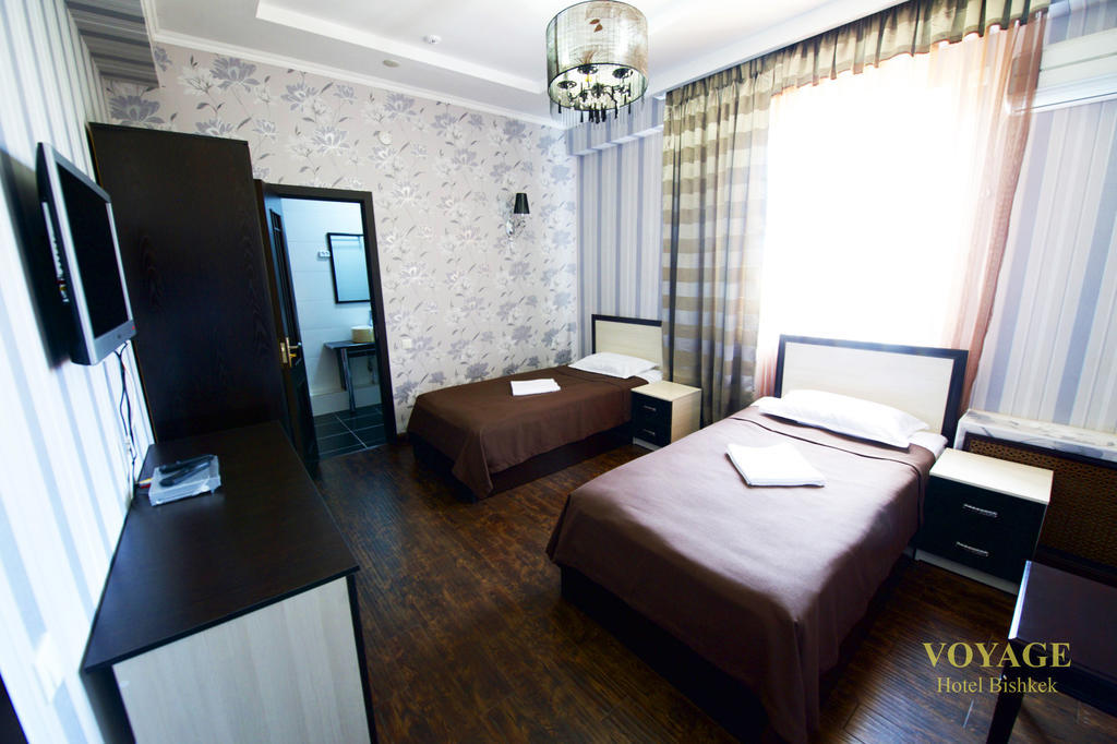 Voyage Hotel Bişkek Oda fotoğraf
